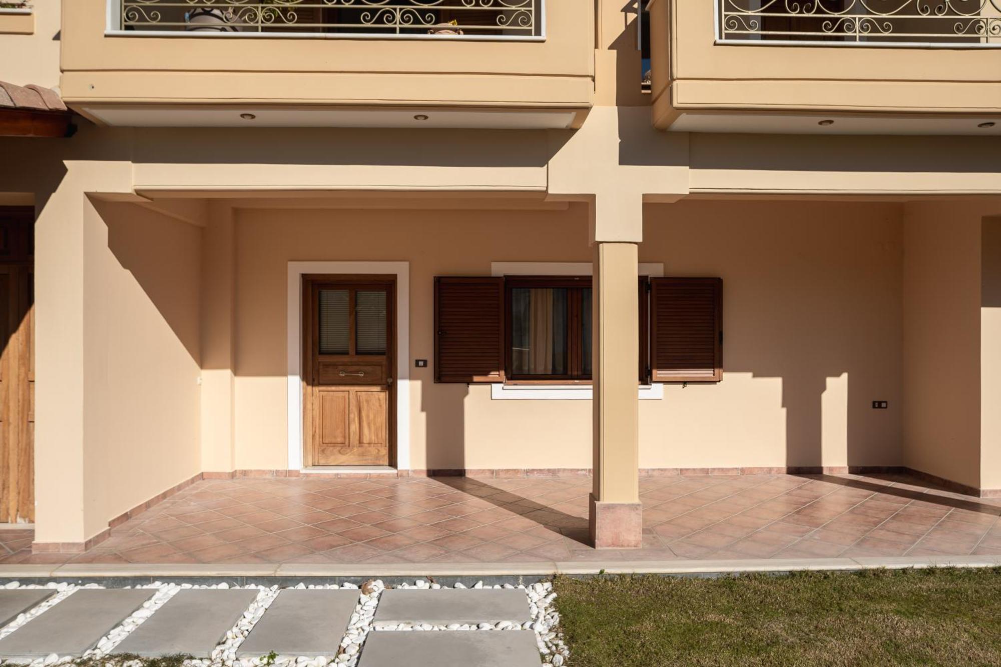 Elegance Suites Plataria Exteriör bild