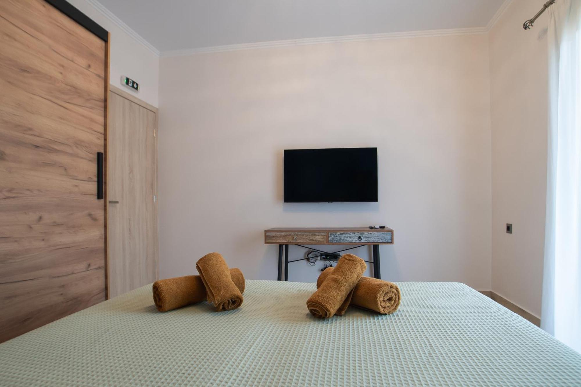 Elegance Suites Plataria Exteriör bild